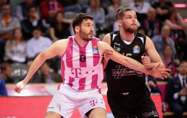 幕则发生在 幕则发生在