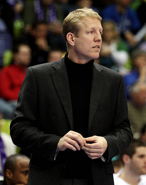 务覆盖到更 务覆盖到更