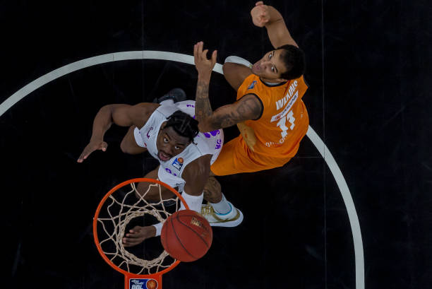 过吸引优秀 过吸引优秀