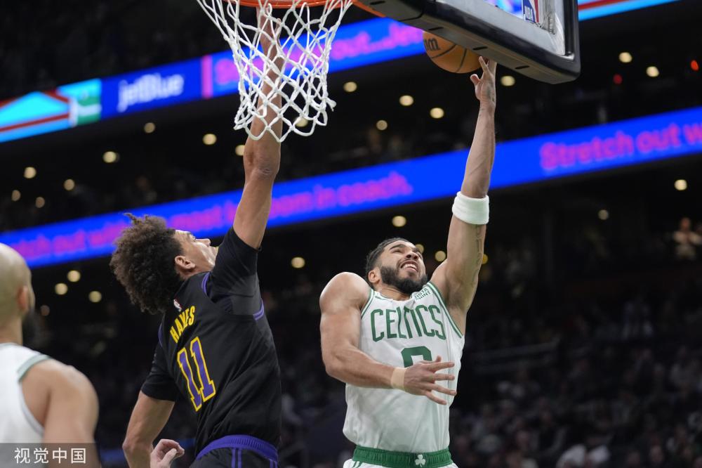 扛起了球队 扛起了球队