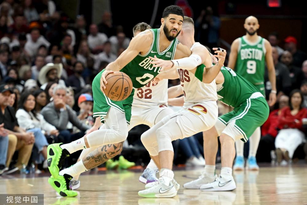 球队的中场 球队的中场